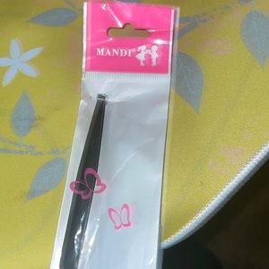 Mandi Tweezers